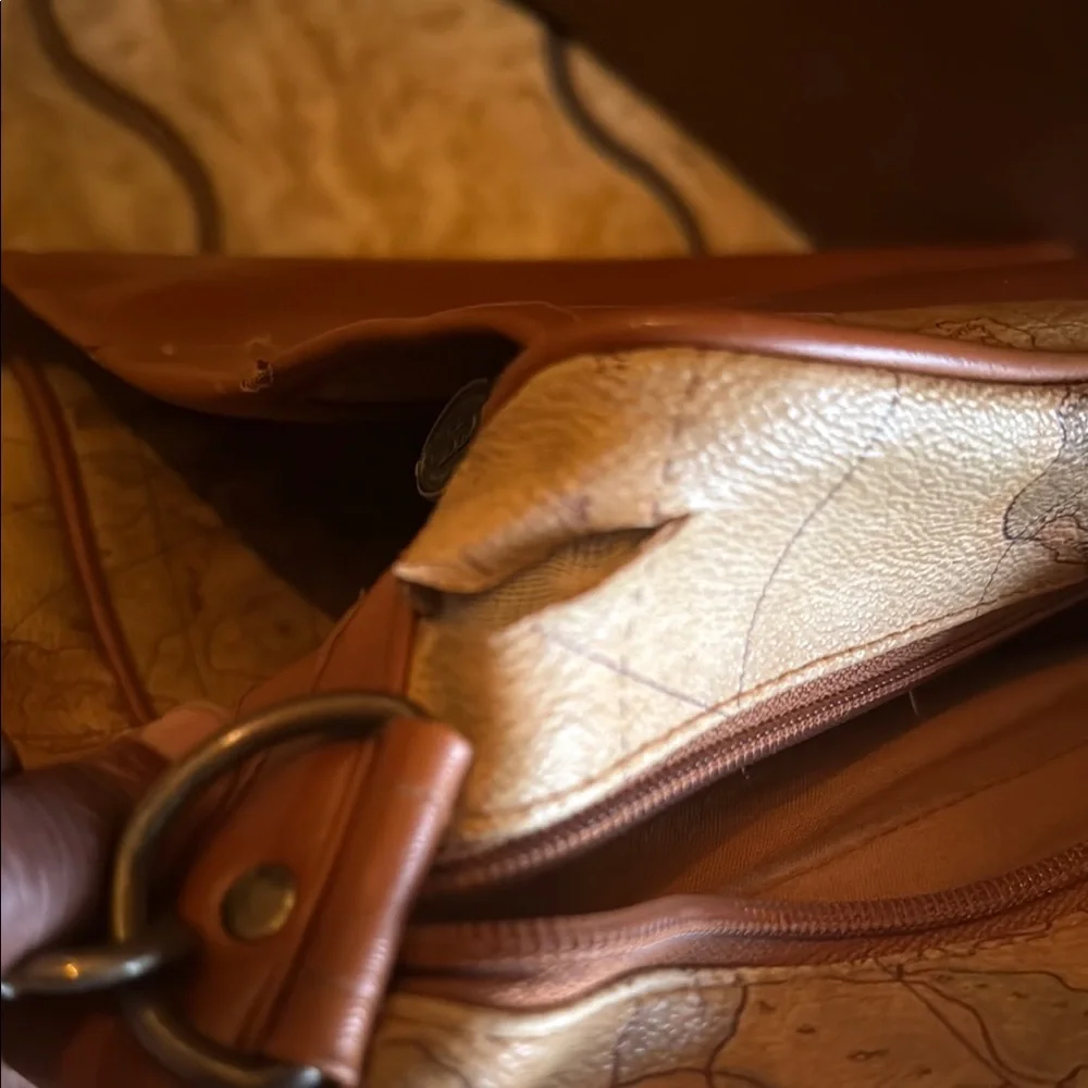 Vintage Map Design Messenger Bag
